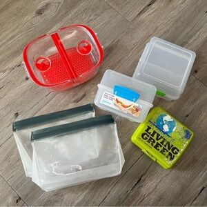 Lot of Food Storage Set